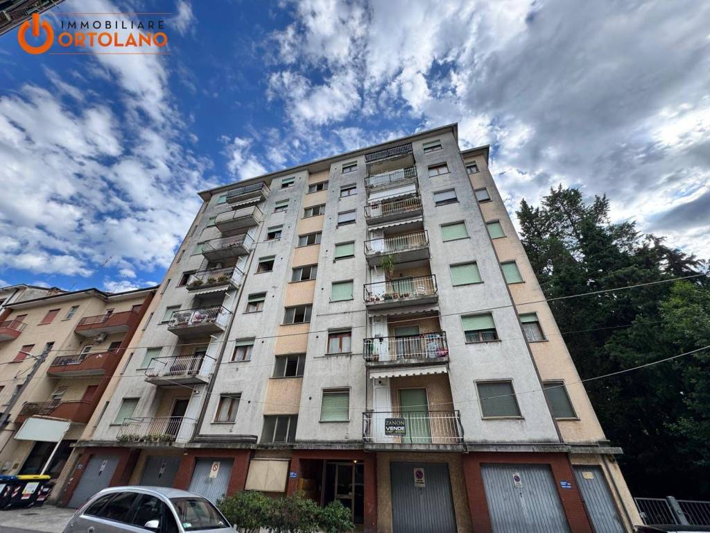 Appartamento a Monfalcone in via XXV Aprile, 21 - Foto 2