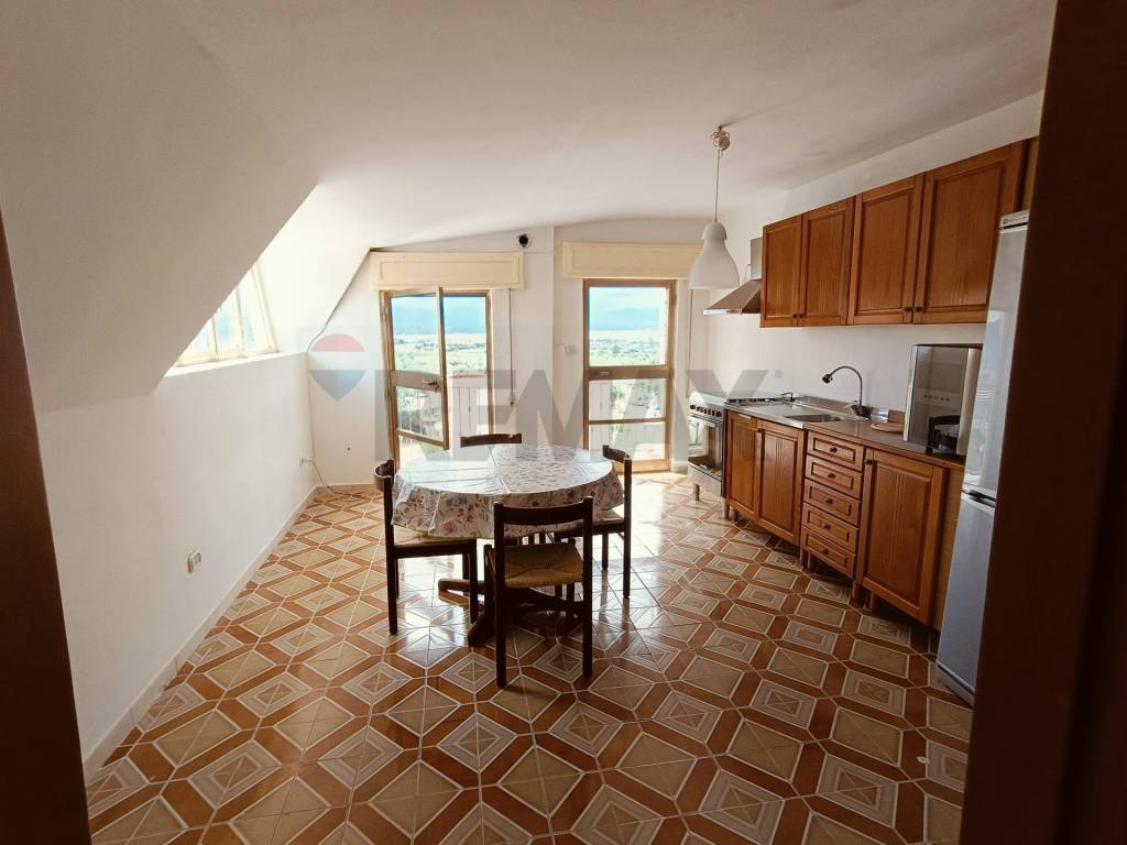Appartamento a Ischitella in Viale Uria, 183 - Foto 3
