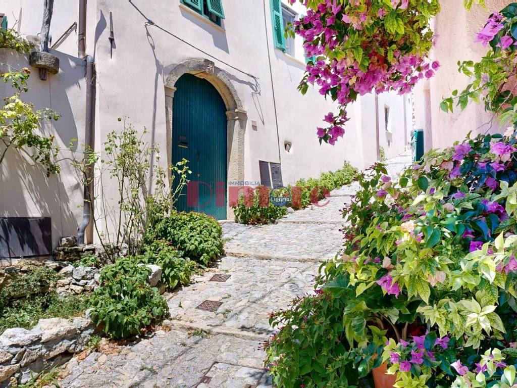 Appartamento a Borgio verezzi in Via Castello - Foto 5