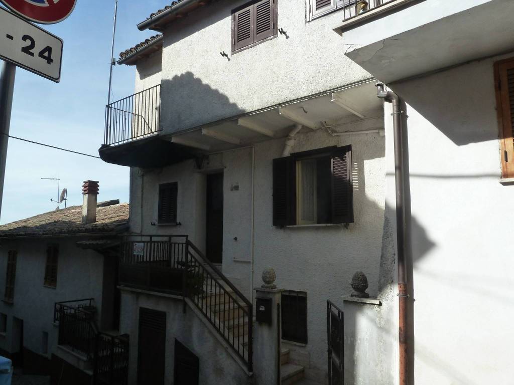 Casa indipendente a Nespolo in Via Roma, 74 - Foto 2
