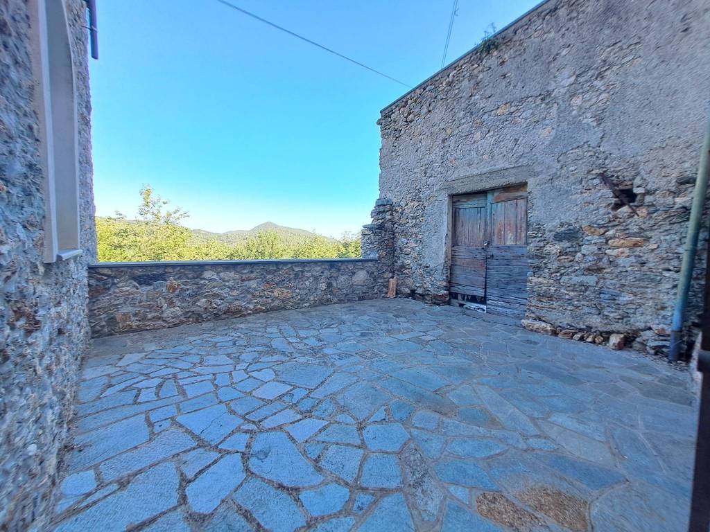 Casa indipendente a Vezzi portio in Via Delmonte - Foto 2