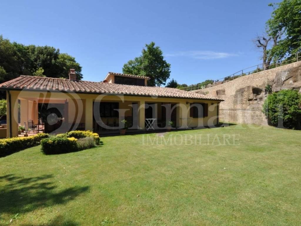 Palazzo / stabile a Pitigliano in Località Concelli - Foto 4