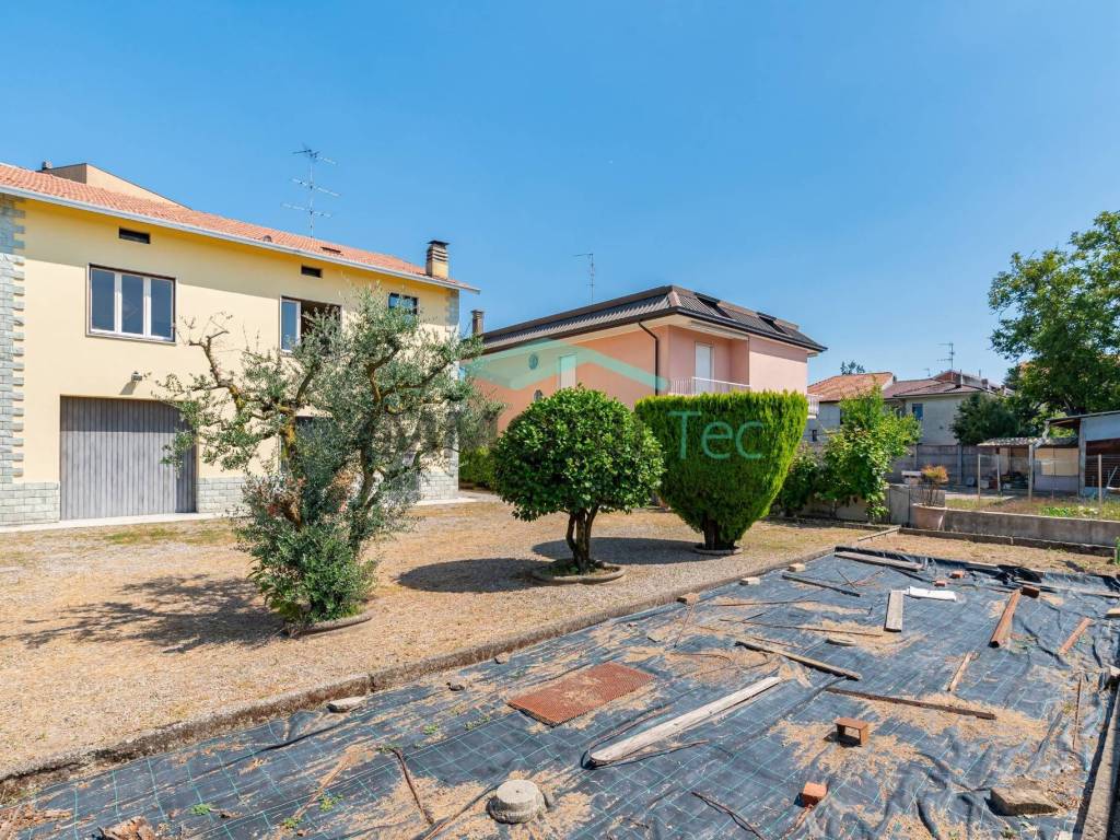 Villa a Caronno pertusella in Via Santa Margherita - Foto 3
