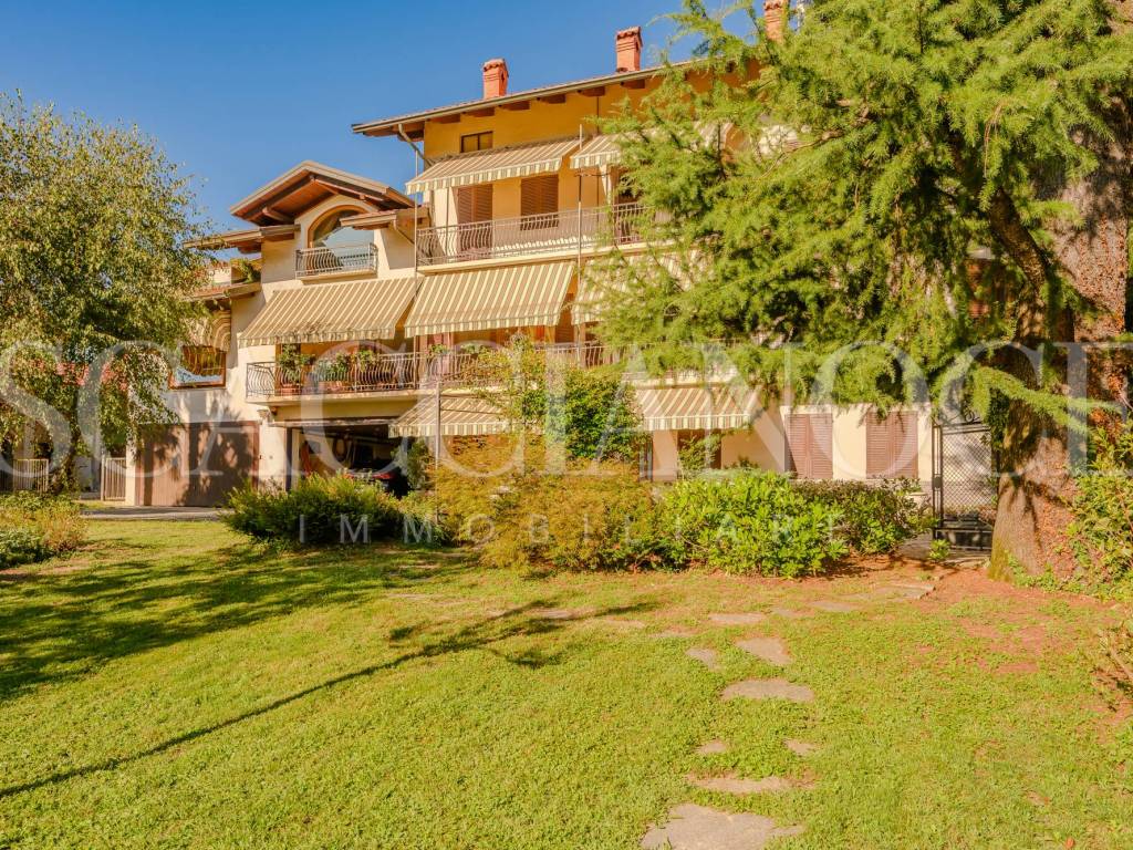 Villa a Cossato in Via Dante Alighieri, 104 - Foto 3