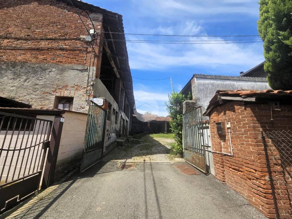 Rustico / casale a Benna in Via Gorizia, 9 - Foto 2