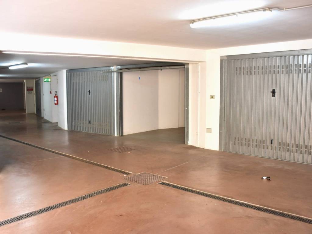 Box / garage a Vasto in Via Giulio Cesare - Foto 5