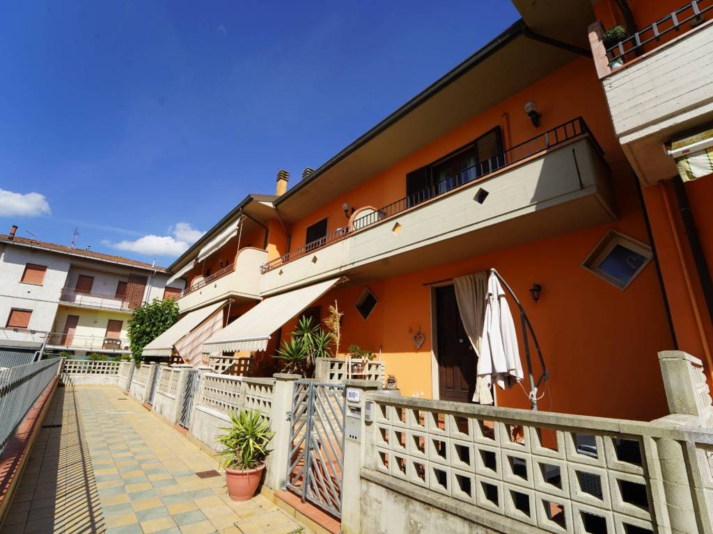 Villetta a schiera a Monsummano terme in Via Ho Chi Minh - Foto 4