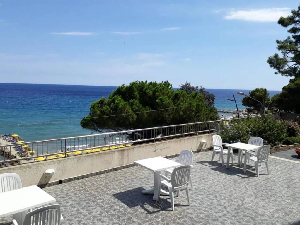 Appartamento a Laigueglia in Via Dei Pini, 1 - Foto 4