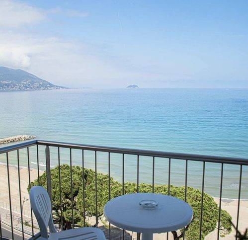 Appartamento a Laigueglia in Via Dei Pini 1 - Foto 2