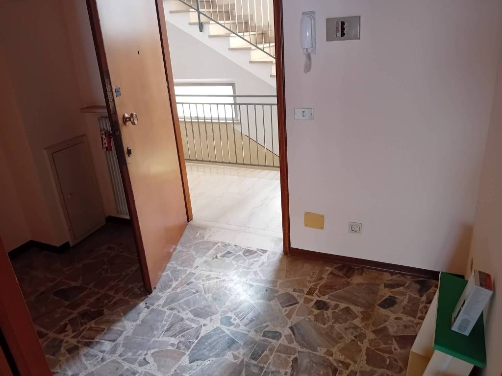 Appartamento a Torrile in Strada 1 Maggio - Foto 2