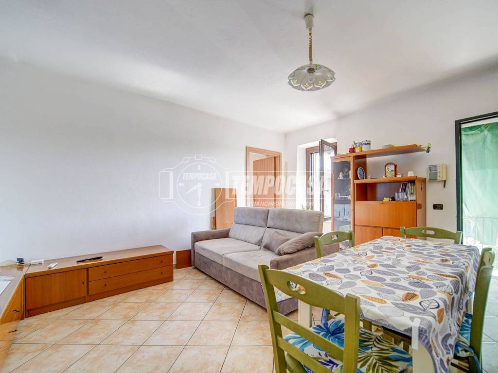 Appartamento a Carnago in Via San Bartolomeo 1 - Foto 3