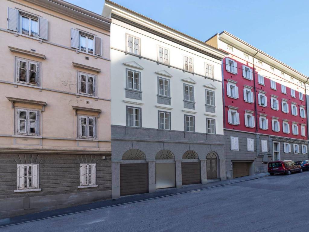 Attico / mansarda a Trieste in Via Ugo Foscolo, 42 - Foto 2