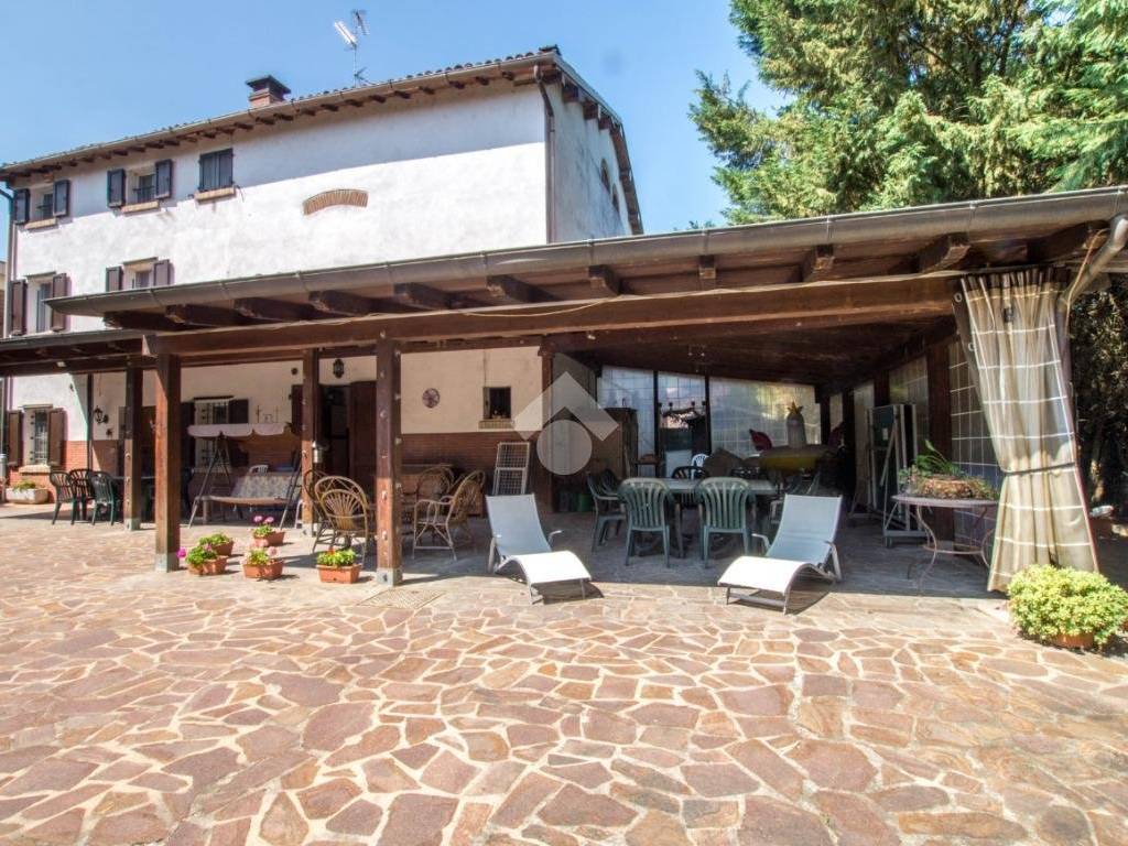 Casa indipendente a Soliera in Strada Soliera cavezzo, 123 - Foto 4