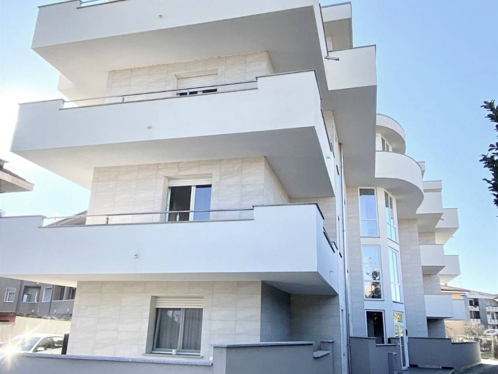 Appartamento a Novara in Via Guglielmo Marconi, 33 - Foto 4