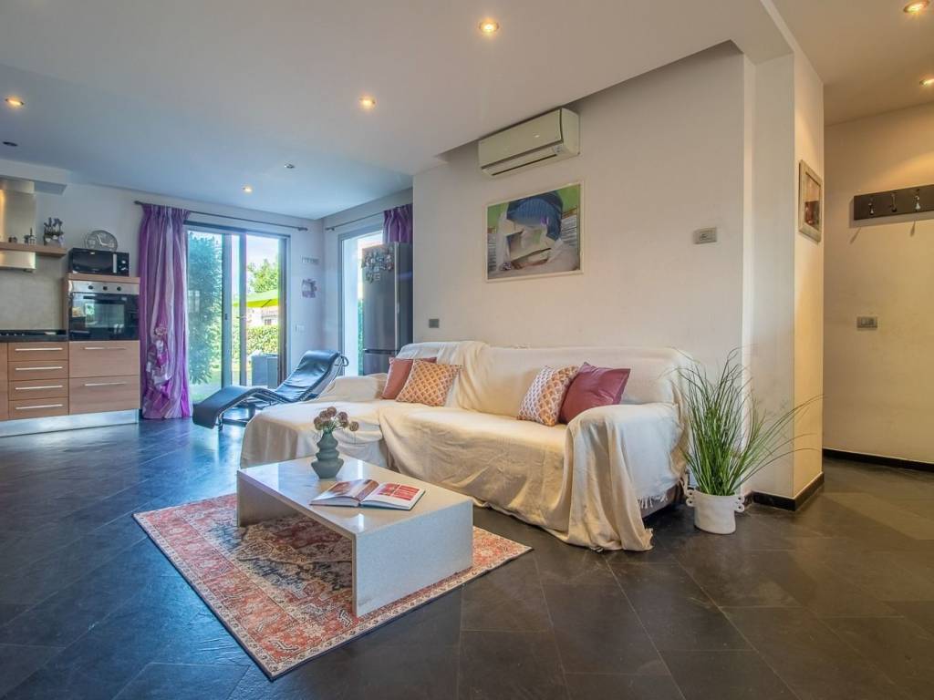 Villa a Riccione in Viale Como, 5 - Foto 4