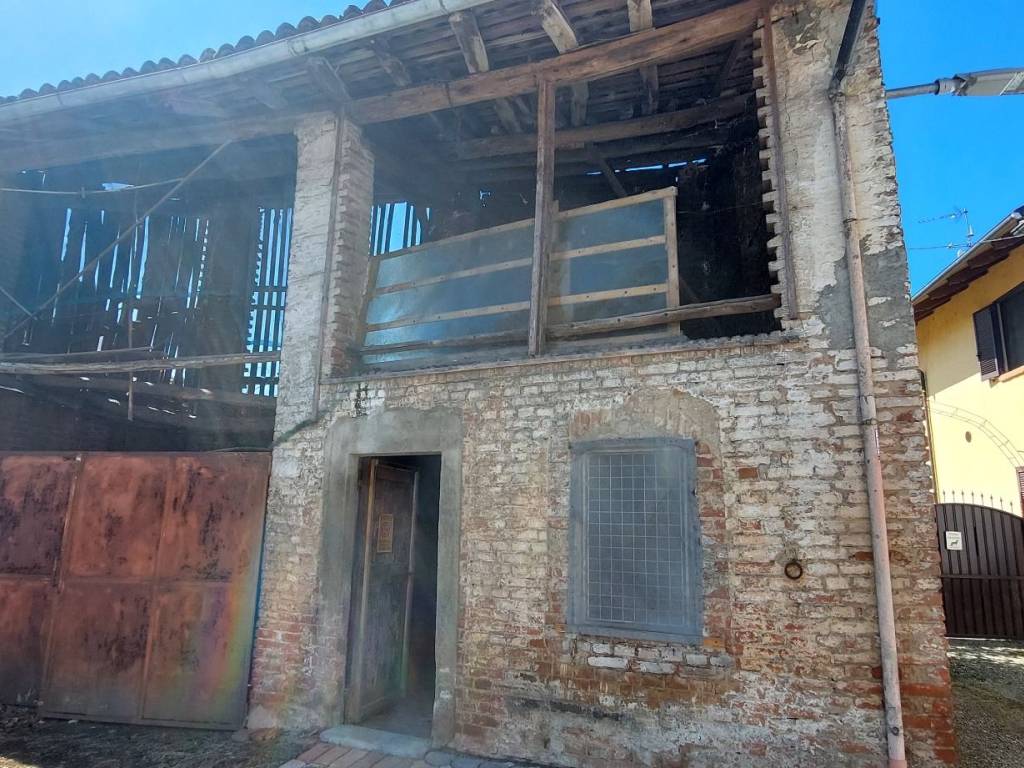 Casa indipendente a Alessandria in Via Carlo Sabatini - Foto 2