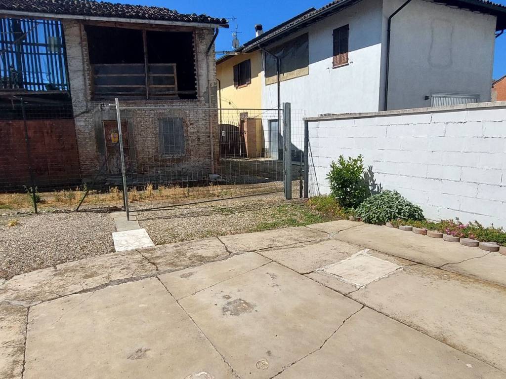 Casa indipendente a Alessandria in Via Carlo Sabatini - Foto 3