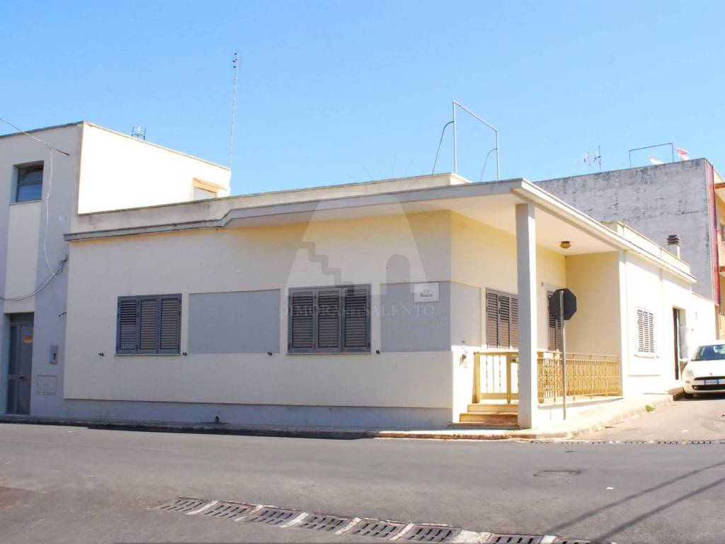 Casa indipendente a Presicce-acquarica in Via Bosco, 27 - Foto 2