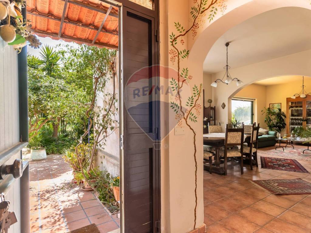 Villa a Chiaramonte gulfi in SP5 - Foto 4