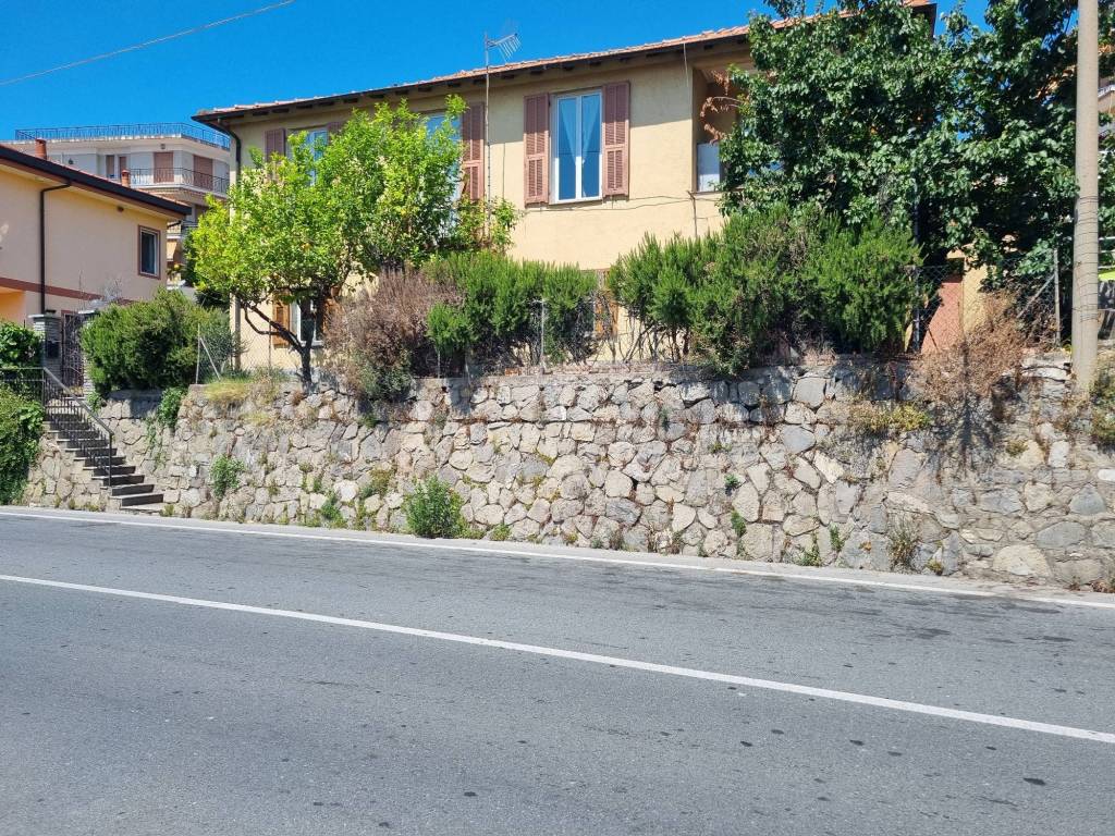 Casa indipendente a Taggia in Via Aurelia, 142 - Foto 3