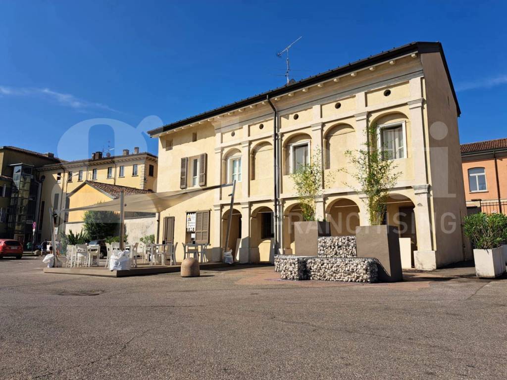 Palazzo / stabile a Codogno in PIAZZALE GANELLI, 3 - Foto 5