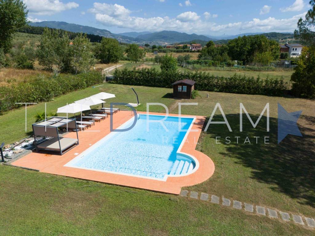 Villa a Porcari in Strada Provinciale di Montecarlo - Foto 3