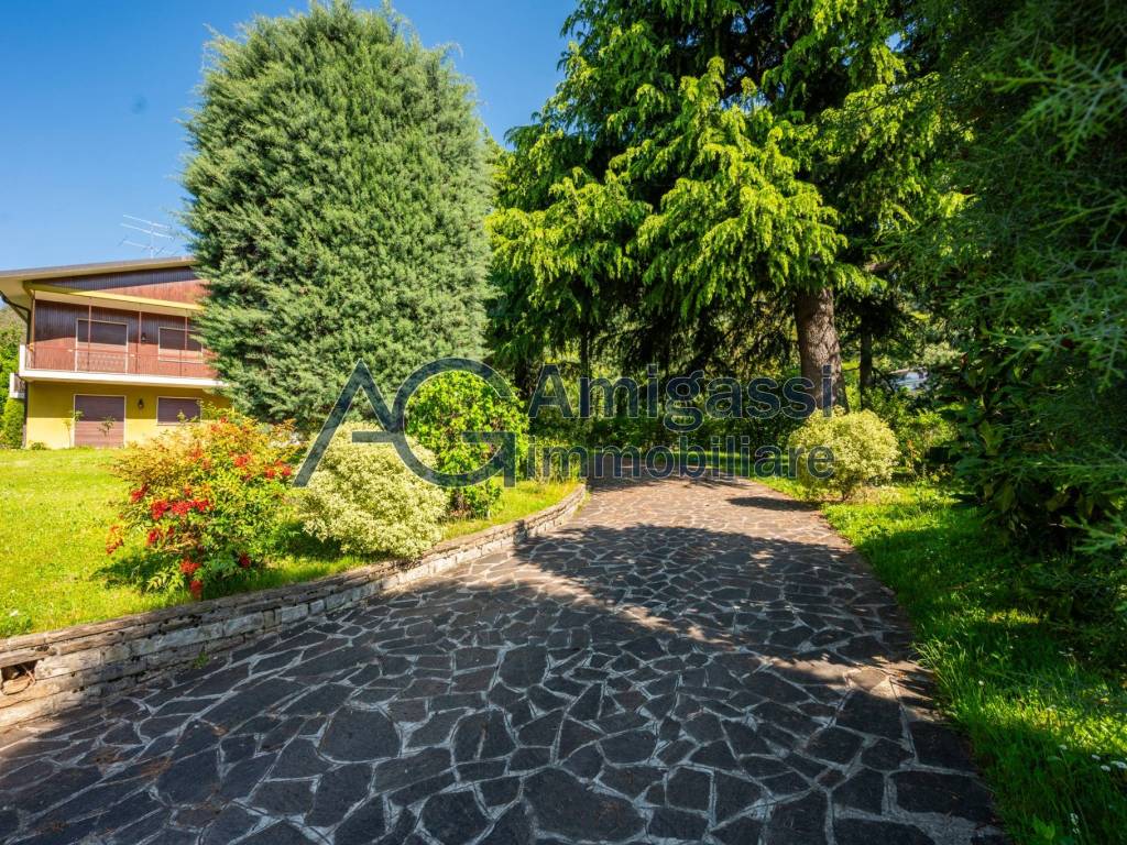 Villa a Alzano lombardo in Via Risorgimento - Foto 4