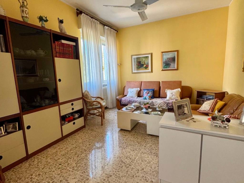 Appartamento a Lodi in Via Clodoaldo Fugazza - Foto 2