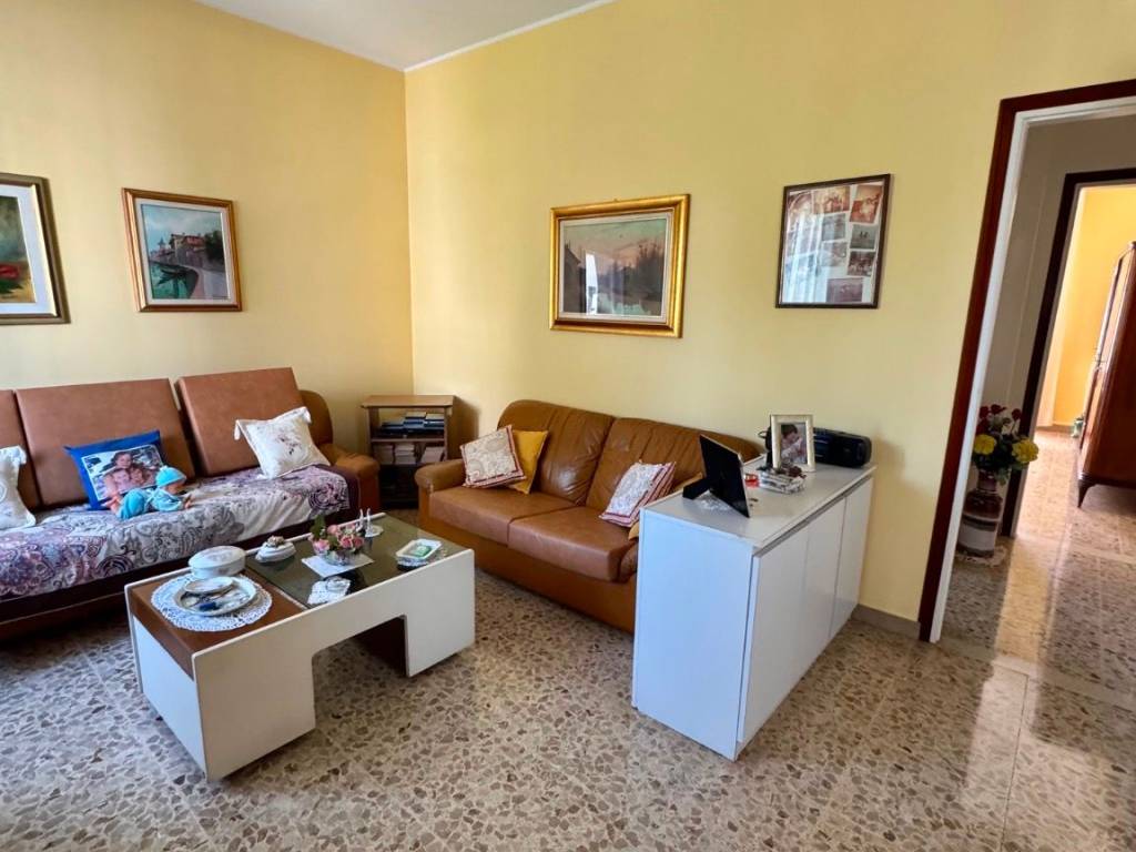 Appartamento a Lodi in Via Clodoaldo Fugazza - Foto 3