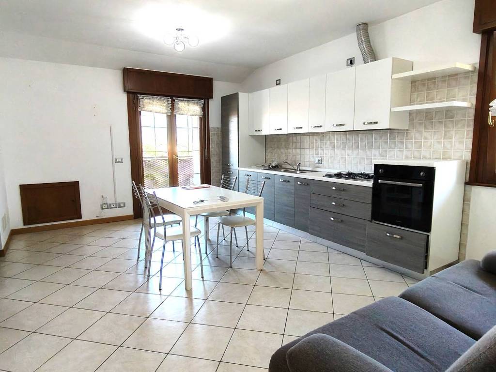 Appartamento a Gemona del friuli in Via Taviele, 2 - Foto 2