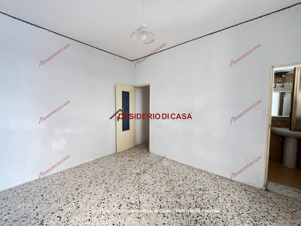 Casa indipendente a Campofelice di roccella in Piazza Croce - Foto 2