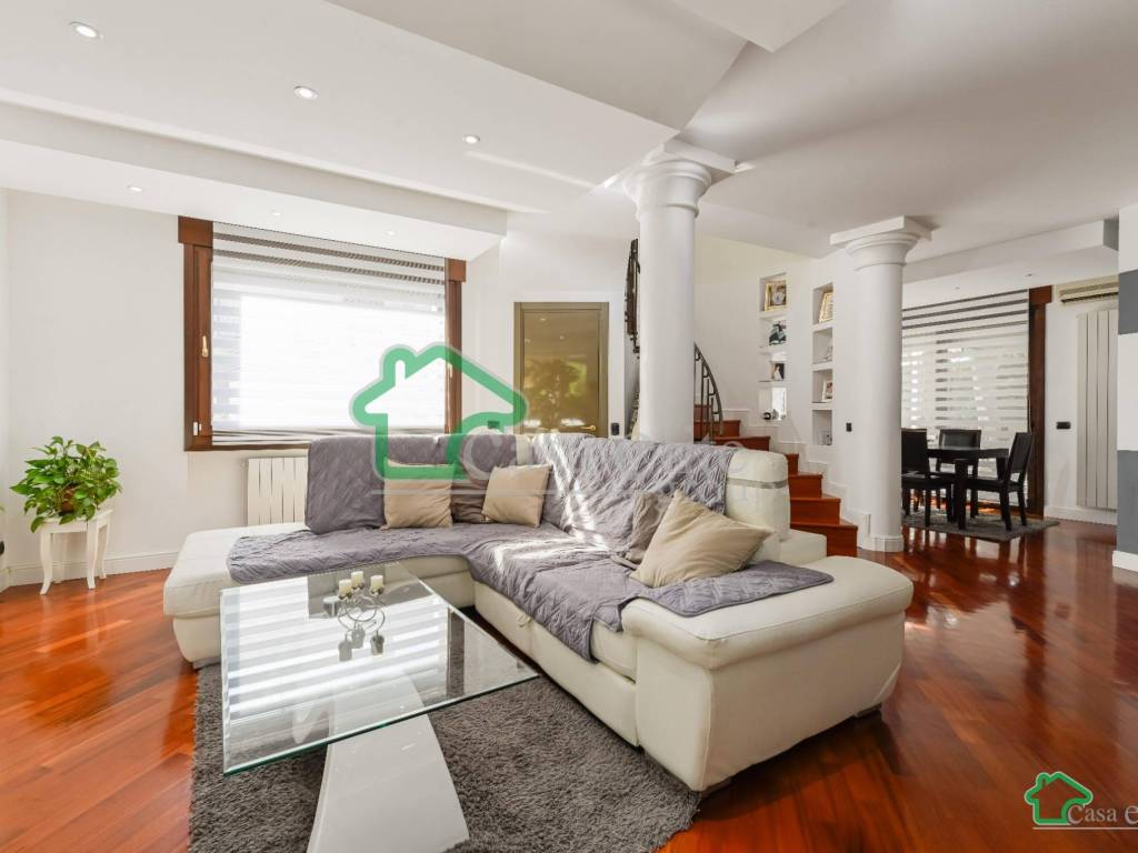 Villa a Cavenago d'adda in Via Madre Cabrini - Foto 4