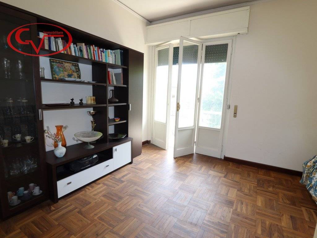 Appartamento a Montevarchi in Piazza Cesare Battisti - Foto 2