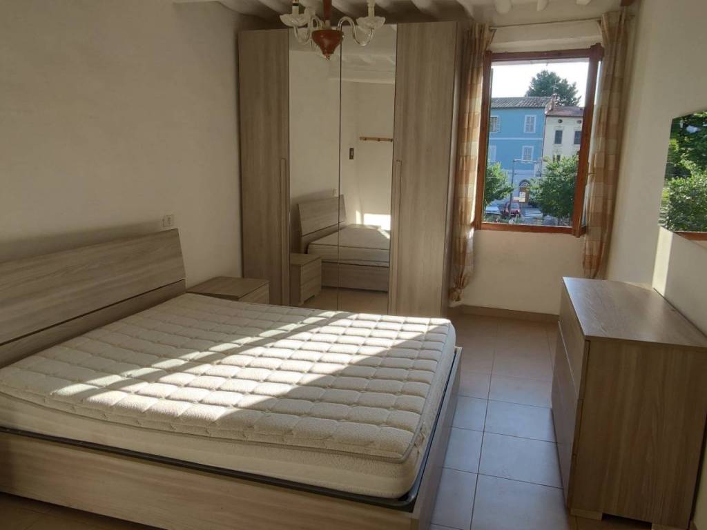 Appartamento a Poggibonsi in Via Gallurí - Foto 3