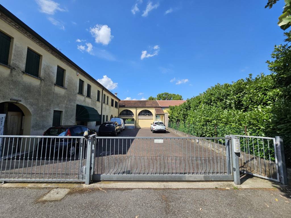 Appartamento a Borgo veneto in VIA SBARRA - Foto 4