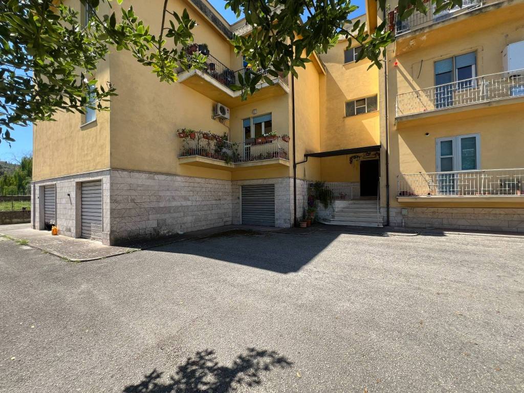 Appartamento a Isola del liri in Via Carnello - Foto 3