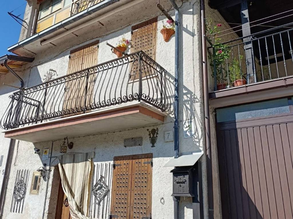 Appartamento a Capistrello in Via San Giovanni, 7 - Foto 2