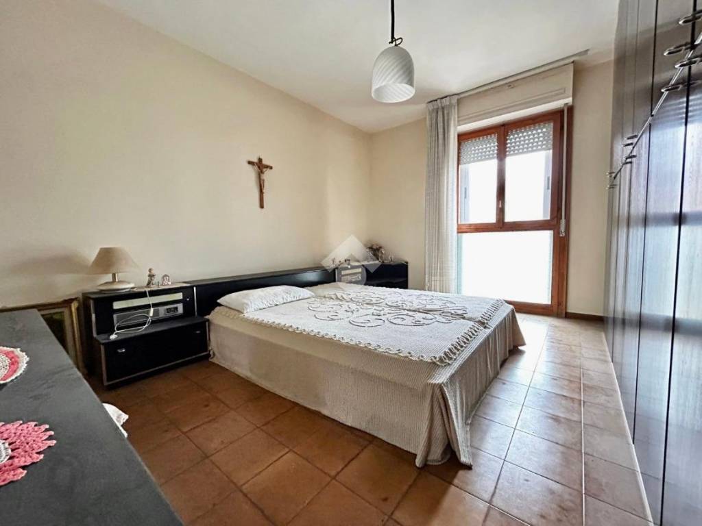 Appartamento a Monserrato in Piazza Giuliano, 5 - Foto 2