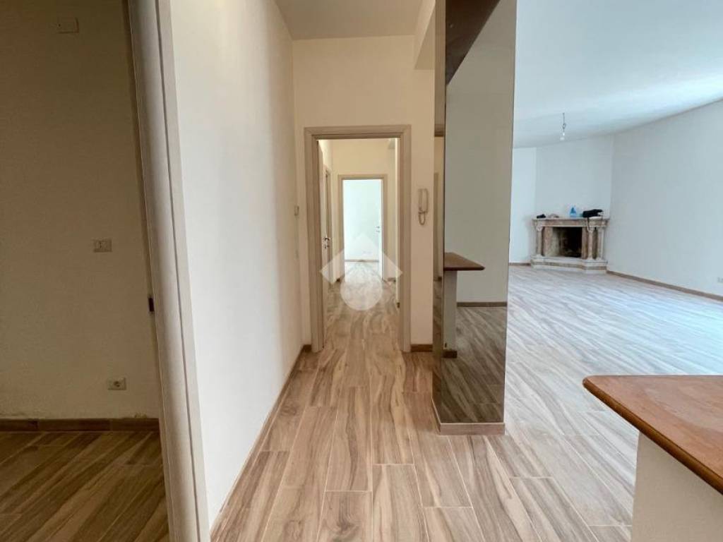 Appartamento a Mozzate in Via Luigi Tagliabue, 2 - Foto 3