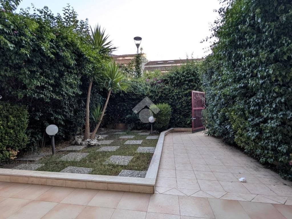 Villa a Margherita di savoia in Via Saverio Mercadante - Foto 4