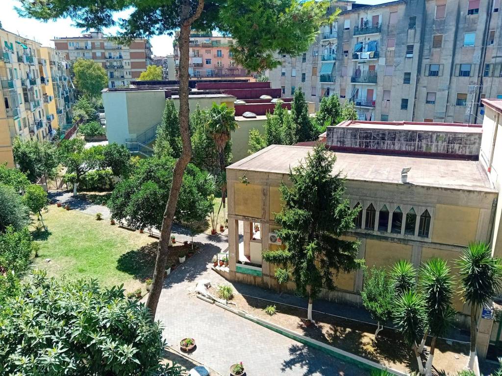 Appartamento a Salerno in Via Michele Pironti, 16 - Foto 4