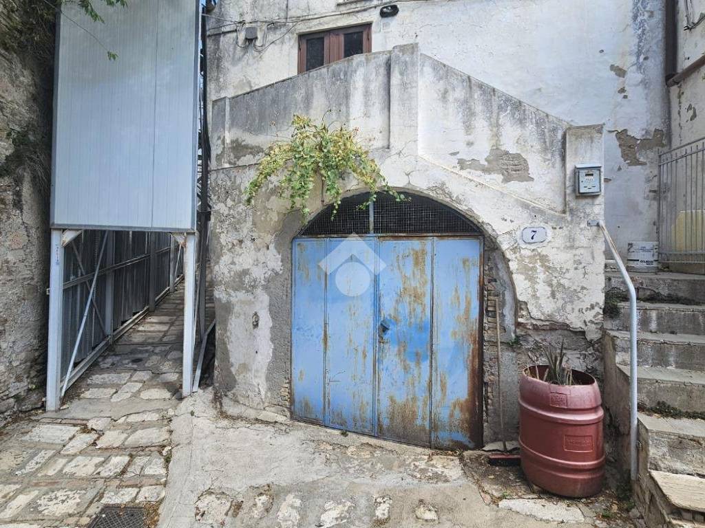 Casa indipendente a Pomarico in Via Ludovico Ariosto, 1 - Foto 2