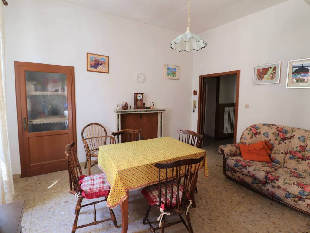 Casa indipendente a Ripatransone in Piazza Giacomo Mateotti - Foto 2
