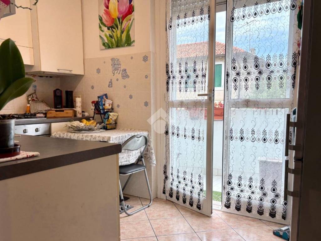 Appartamento a Monfalcone in Via Aris, 22 - Foto 5