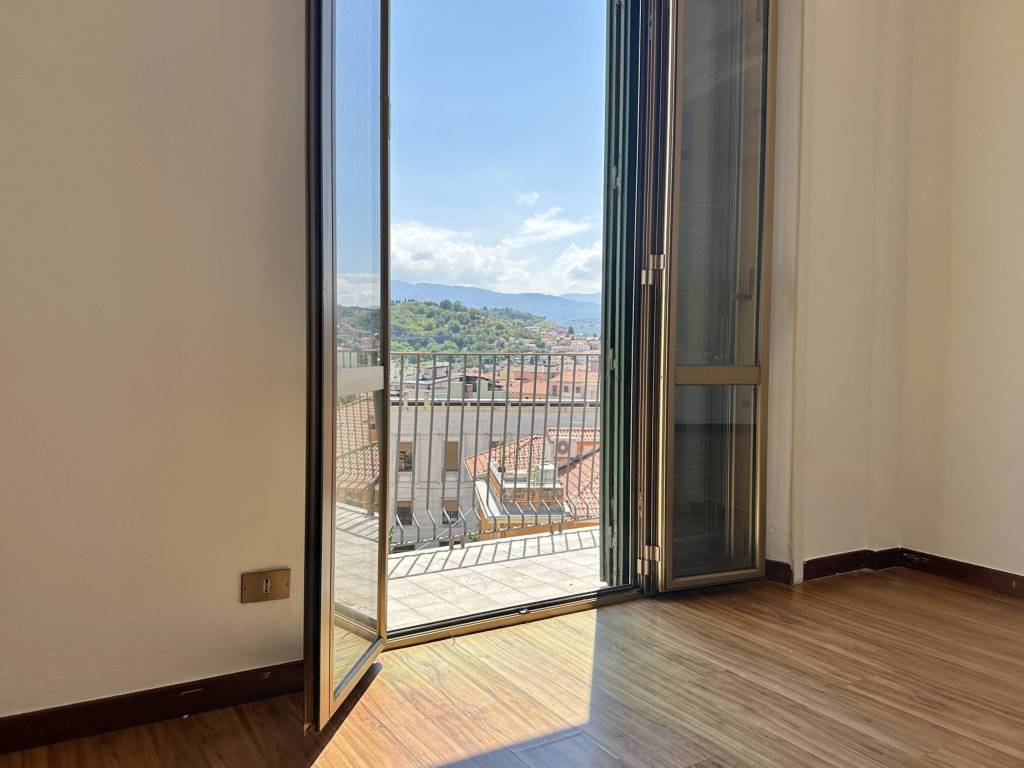 Appartamento a Cosenza in Via Nicola Parisio, 6 - Foto 3