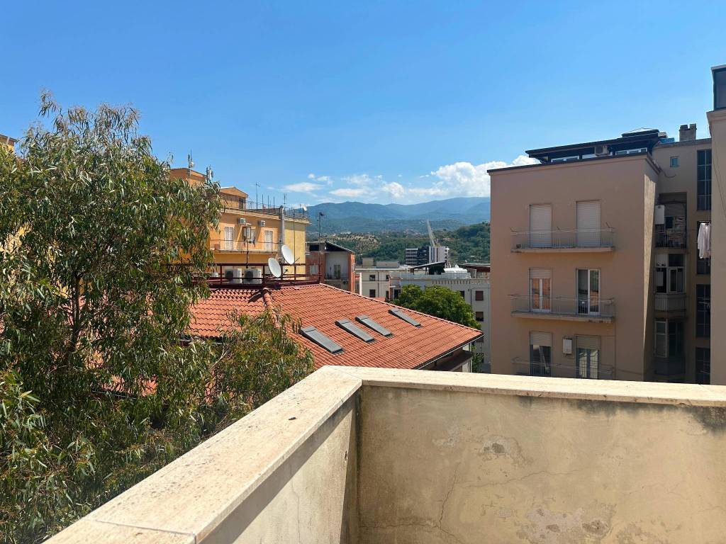 Appartamento a Cosenza in Via Nicola Parisio, 6 - Foto 5