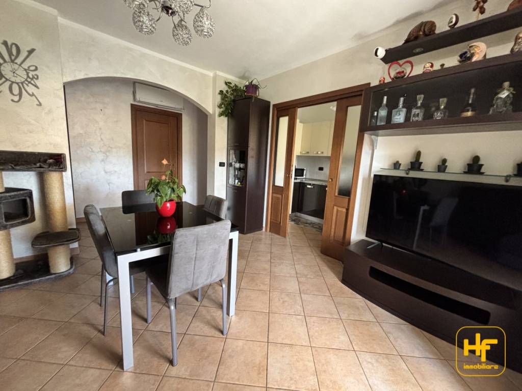 Appartamento a Ciriè in Via Vigna - Foto 4