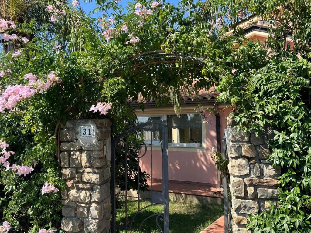 Appartamento a Ospedaletti in Strada Costa dei Pini - Foto 3