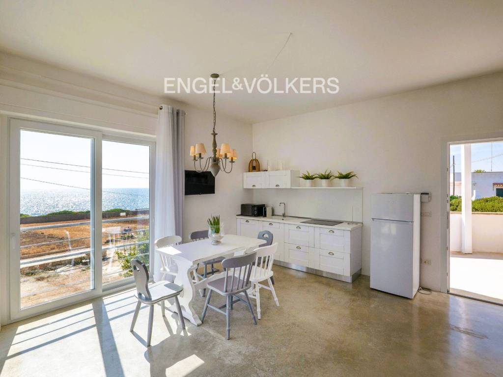 Casa indipendente a Alliste in Via Torre Sinfonò - Foto 4