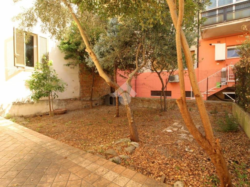 Casa indipendente a Teramo in via Riccio - Foto 4